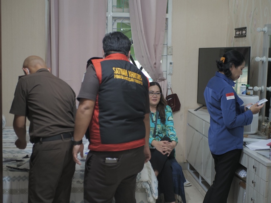 Kejati Bengkulu Geledah Kediaman Iryanka Aditya, Amankan Dokumen Penting Kasus Korupsi Pertambangan
