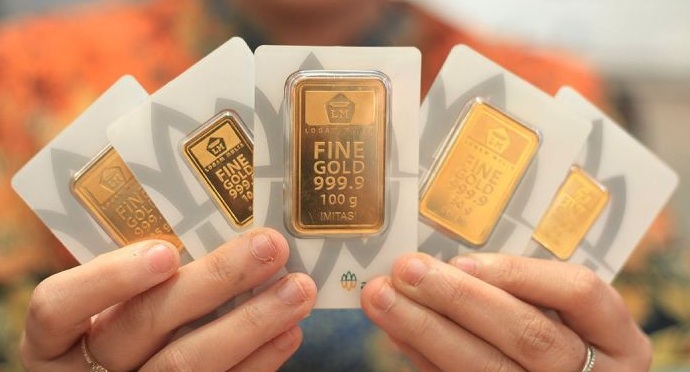 Harga Emas Antam Naik Rp14.000, Kini Tembus Rp2.954.000 per Gram