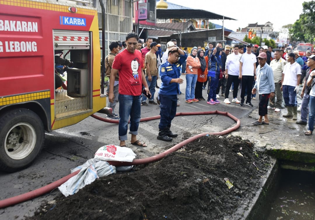 Pemkab Rejang Lebong Gerak Cepat! Ini Daerah Jadi Sasaran Gelar Aksi Bersih-Bersih Drainase Atasi Banjir