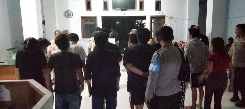 Satpol PP Mukomuko Ciduk 12 Remaja Pesta Miras, 1 Diantaranya Anak Anggota DPRD Terpilih