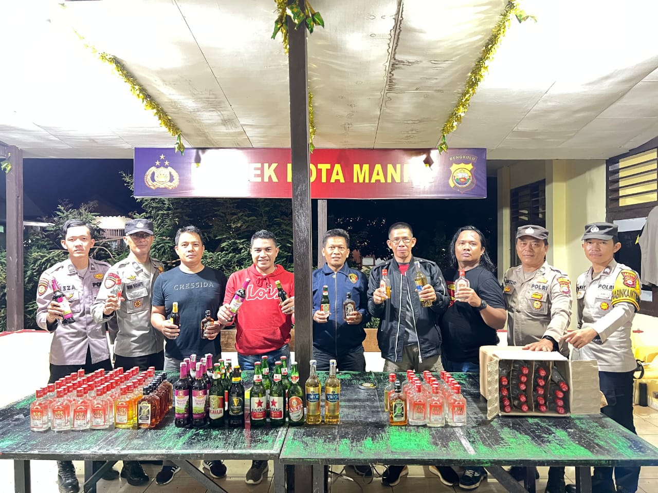 Razia Miras di Tempat Hiburan, Polsek Kota Manna Amankan 206 Botol dalam Ops Pekat Nala 2025