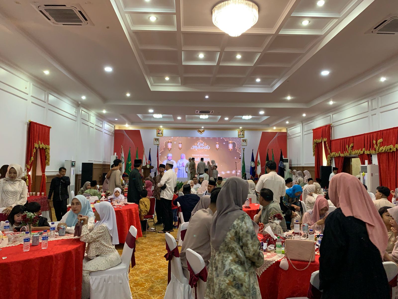 Gubernur Helmi Hasan Gelar Open House di Balai Raya, Pererat Tali Persaudaraan di Hari Raya Idul Fitri