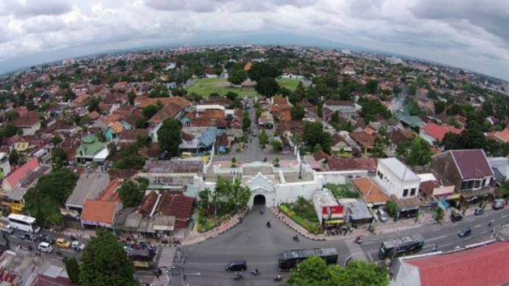 Meski Penguasa Mutlak di Yogyakarta, Sultan Hamengku Buwono X Dilarang Melintas Kawasan Ini