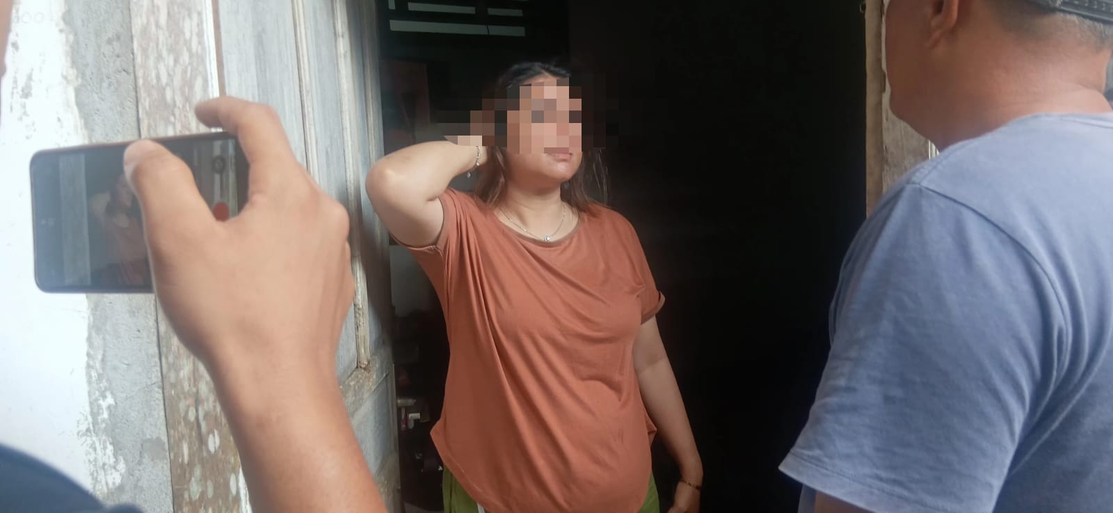 Diduga Sering Berduaan, Oknum PPPK dan Teman Prianya Digerebek Warga Kepahiang