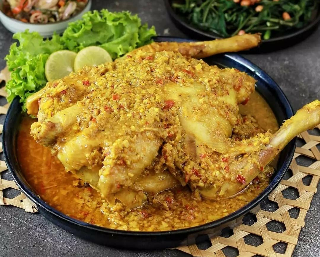 3 Resep Masakan Khas Nusantara yang Menggiurkan, Ada Ayam Betutu hingga Bebek Rica-Rica