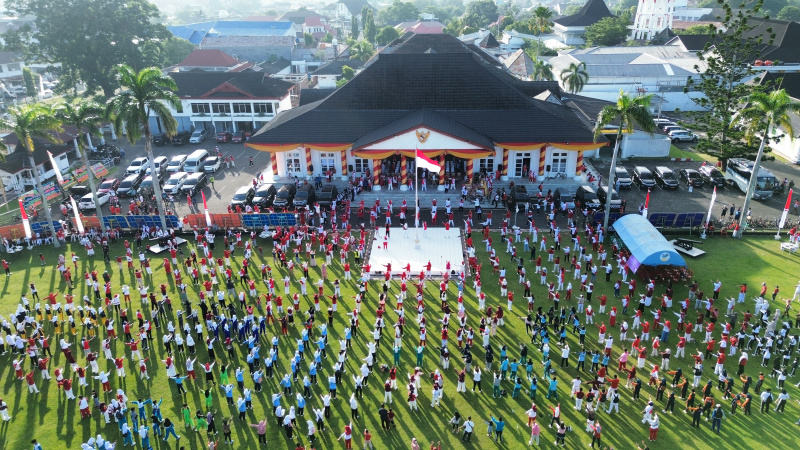 Rangkaian HUT ke-57 Provinsi Bengkulu dan HKN ke-61 Meriah, Ribuan Warga Padati Balai Raya Semarak