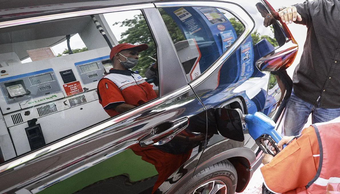 Bahaya Mencampur BBM Berbeda RON, Risiko Mesin Rusak hingga Dampak Lingkungan