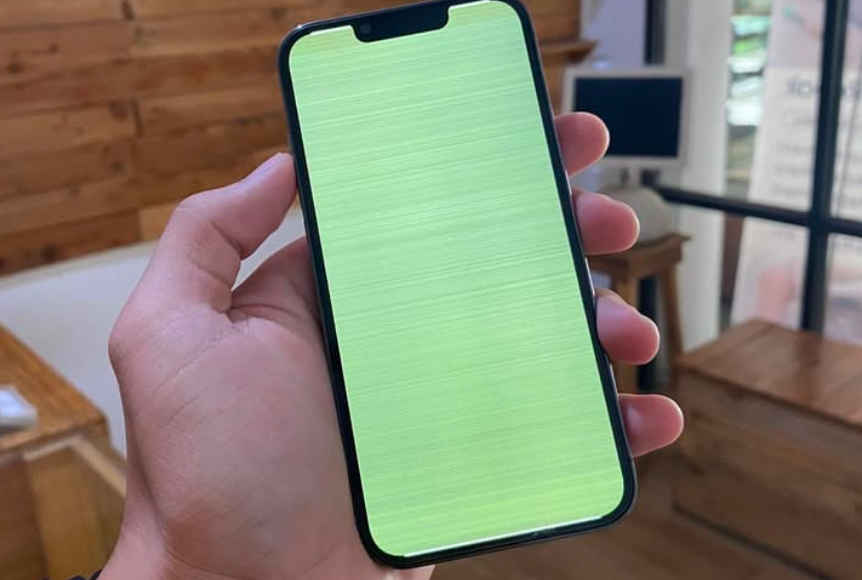 Iphone Mengalami Green Screen? Ternyata Ini Penyebab dan Cara Mengatasinya