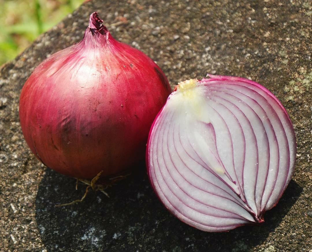 10 Manfaat Mengonsumsi Bawang Bombai Merah, Mulai dari Menjaga Kesehatan Jantung dan Lebih Banyak Lagi!