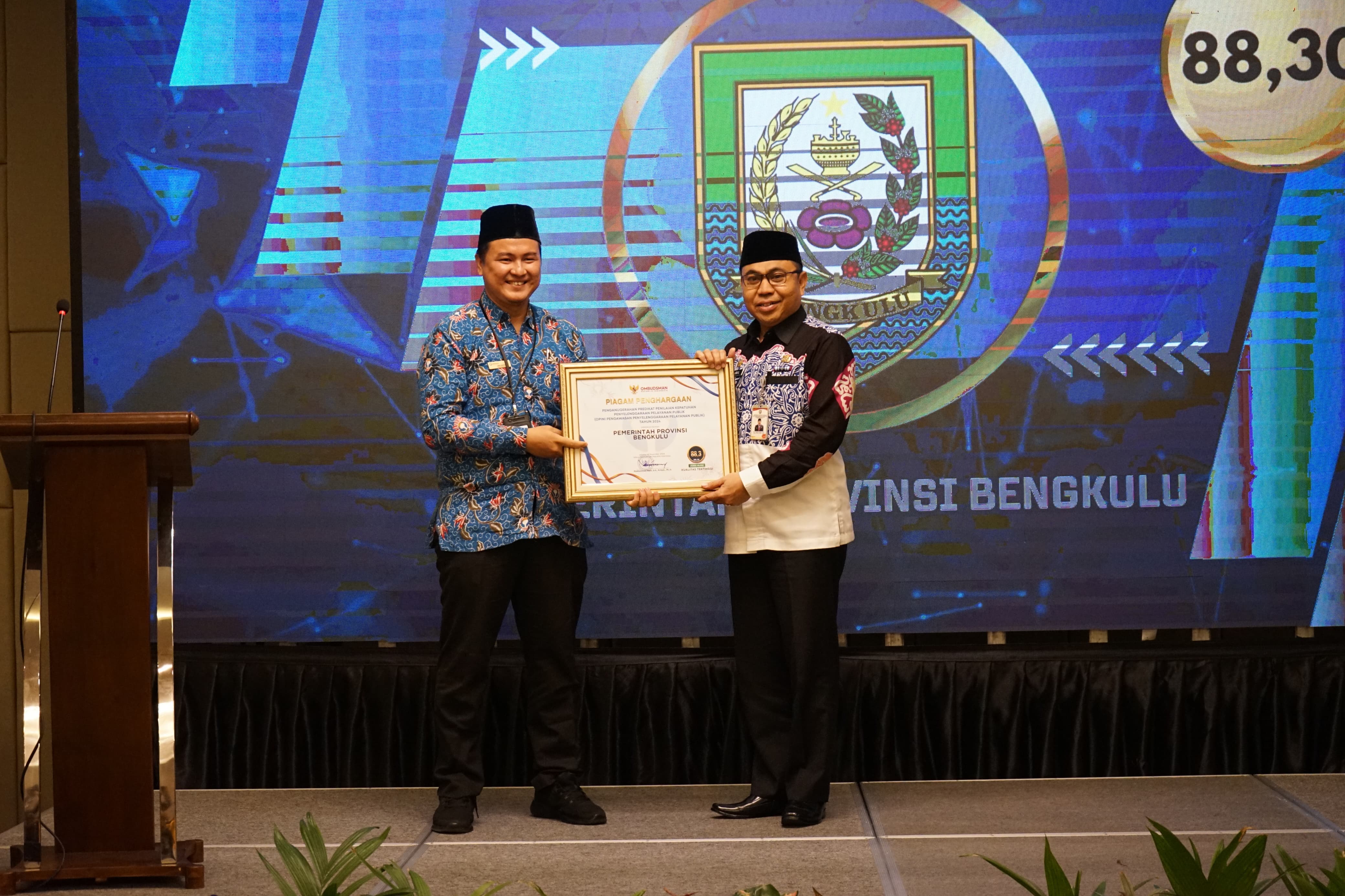 Pemprov Bengkulu Raih Penghargaan Ombudsman 2024, Buktikan Layanan Publik Berkualitas