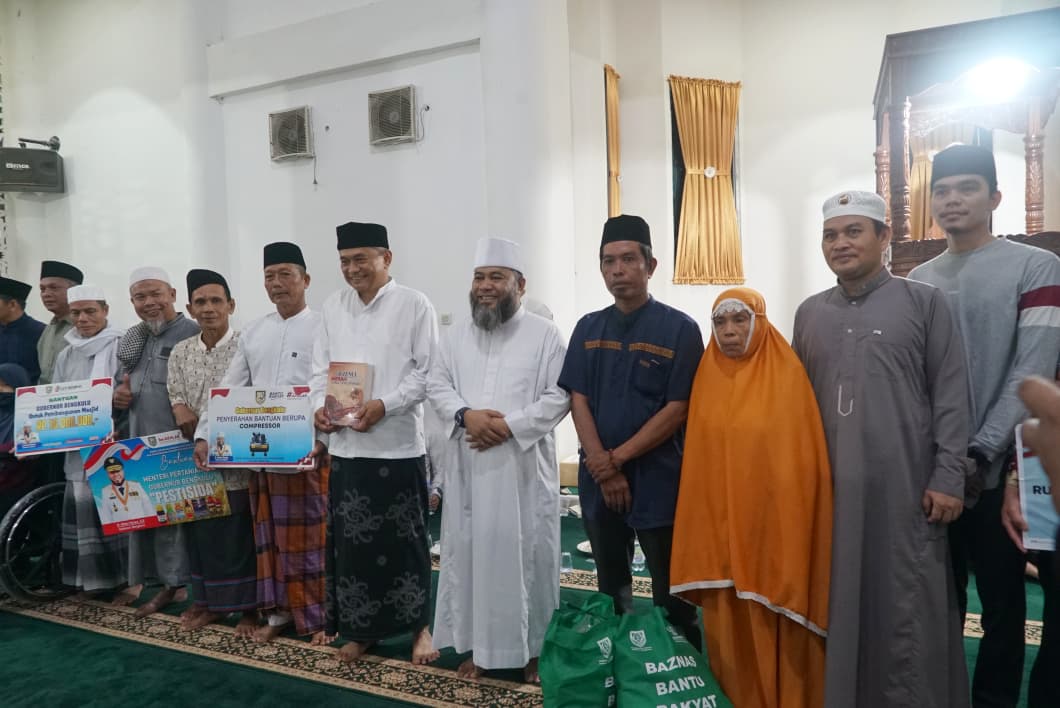 Safari Ramadan 2025, Helmi Hasan Prioritaskan Infrastruktur dan Bantuan Sosial Benteng