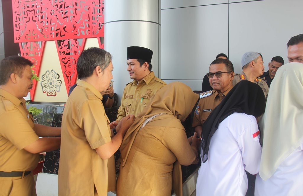 Usai Halal Bihalal, Bupati Arie Tegaskan ASN Harus Langsung Aktif Bekerja