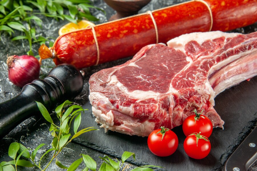 5 Bahaya Mengonsumsi Daging Merah Secara Berlebihan Bagi Lansia, Salah Satunya Berisiko Penyakit Jantung