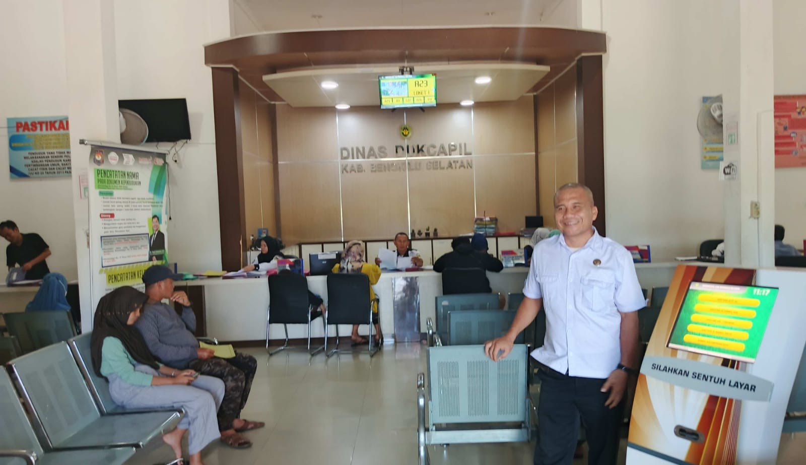 Gak Ribet! Ini Cara dan Syarat Mudah Bikin E-KTP di Dukcapil Bengkulu Selatan 2025