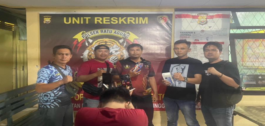 Congkel Jendela Rumah, Pengamen di Bengkulu Gasak 3 Unit Handphone, Berakhir Ditangan Polisi