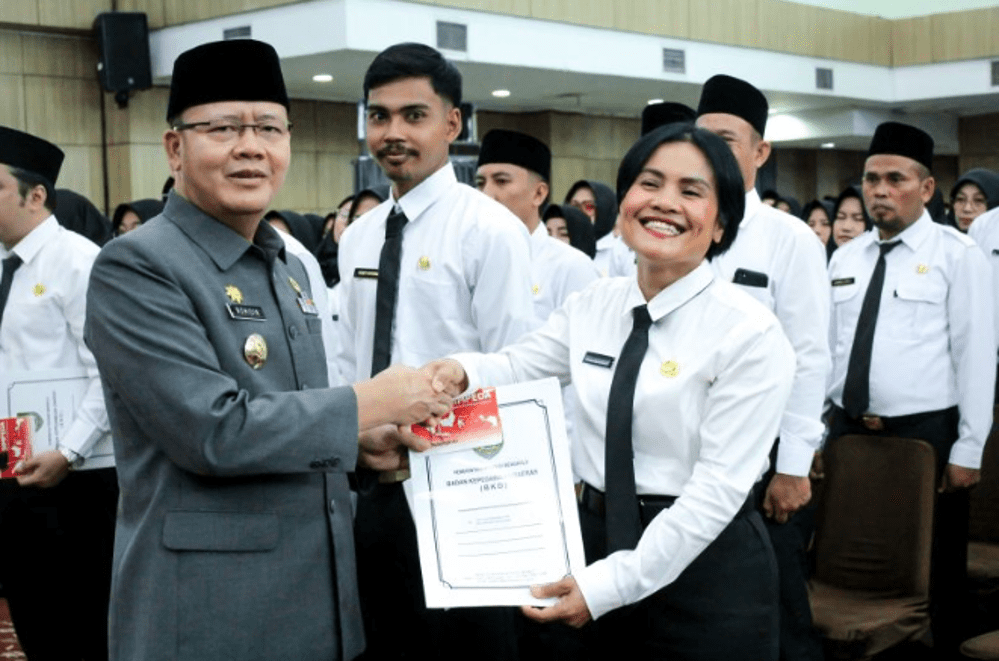 570 PPPK Pemprov Bengkulu Terima SK Pengangkatan dengan Haru dan Bangga