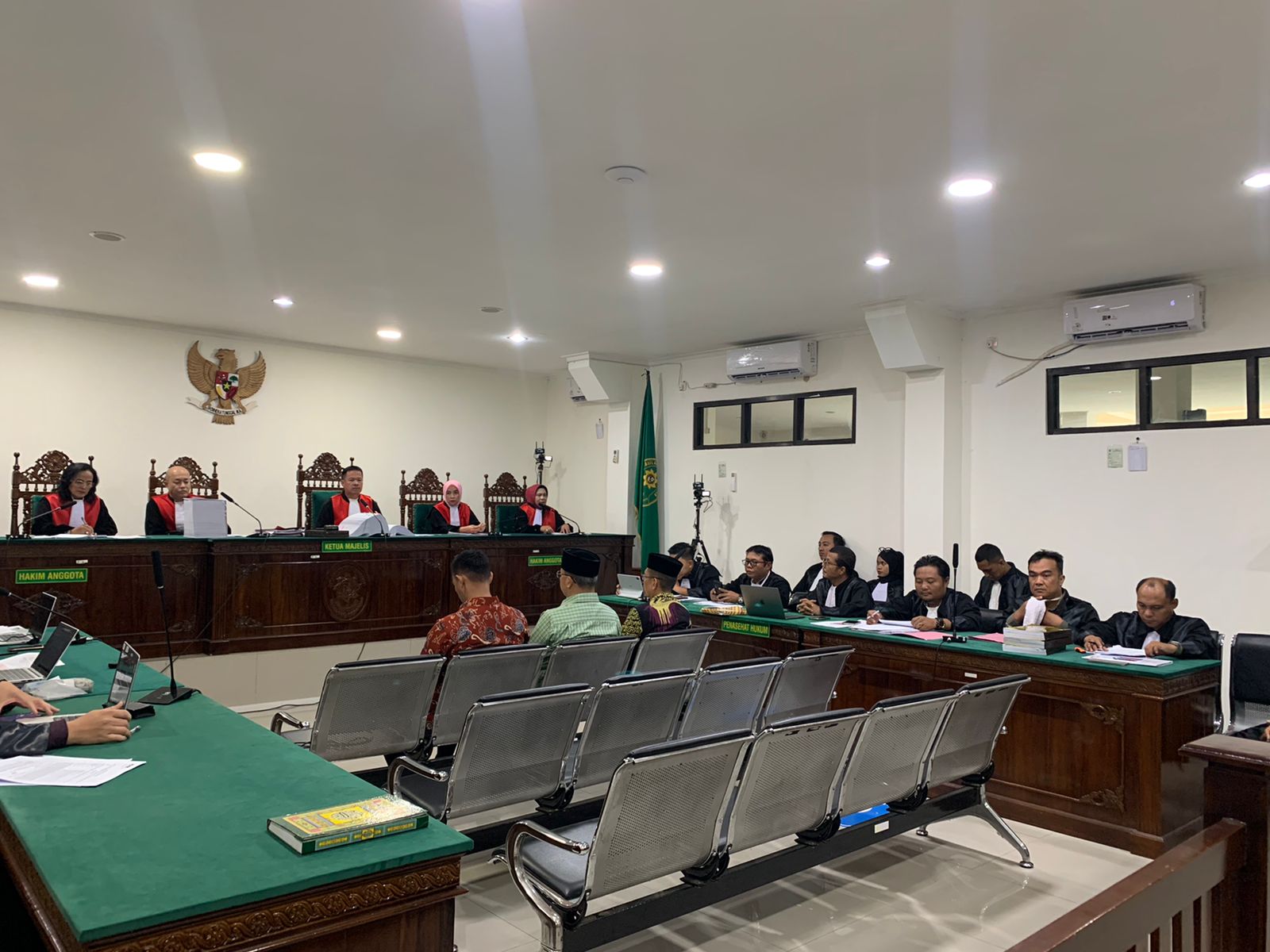 Biaya Politik Miliaran, Sejumlah Kepala Daerah Akui Setor Uang untuk Rohidin di Persidangan