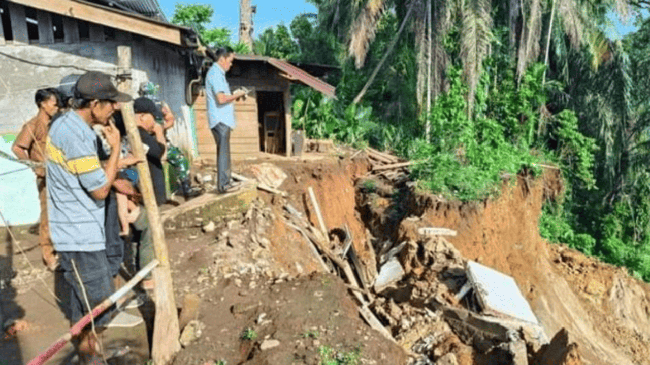 BPBD Mukomuko Keluarkan Peringatan Dini Cuaca Buruk