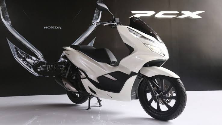 Honda PCX, Skutik Elegan dan Mewah Sepeda Motor Honda