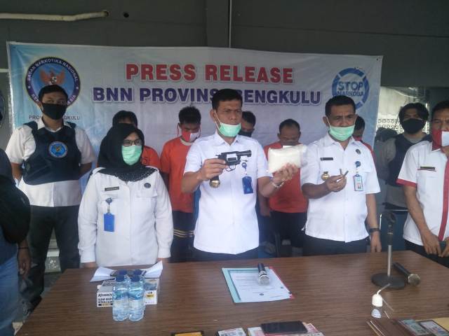 Pengungkapan Sabu BNNP Bengkulu, Ditemukan Sepucuk Senpi