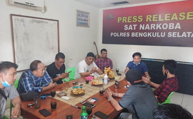 Polres Panggil Pemilik Karaoke