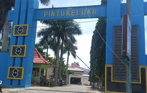 Bangun Palang Pintu Otomatis