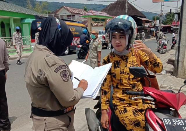 Hari Ini, Satpol Patroli Masker