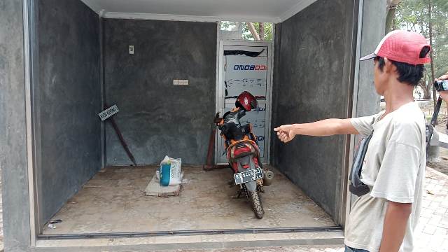 Sedang Tidur, Motor Pekerja Proyek Taman Pasir Putih Raib