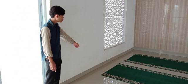 Sedang Salat di Masjid, Tas Warga Surabaya Digasak Pencuri