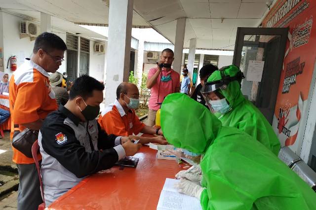 63 Anggota PPK Reaktif Tunggu Hasil Swab