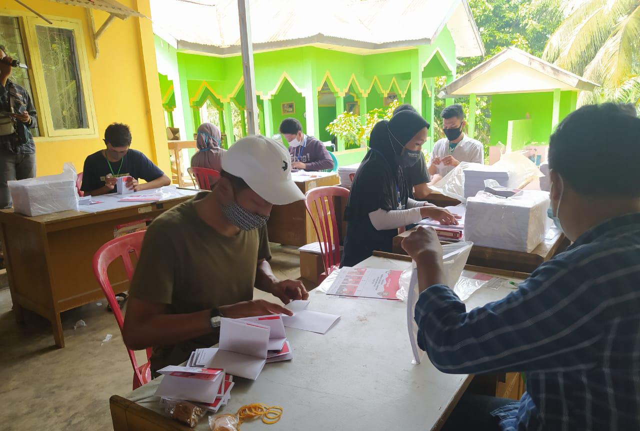 KPU Kota Bengkulu Mulai Sortir dan Lipat Surat Suara