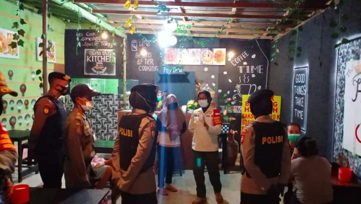 Intensifkan Patroli Ingatkan Masyarakat Patuhi Prokes