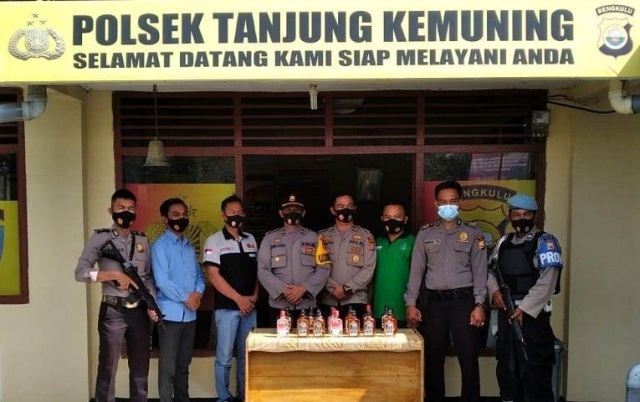 Giliran Polsek Tanjung  Kemuning Sita Miras