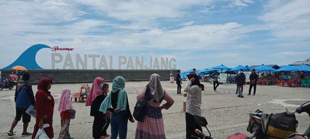 Tempat Wisata Mulai Didatangi Pengunjung, Pedagang Pilih Tetap Berjualan