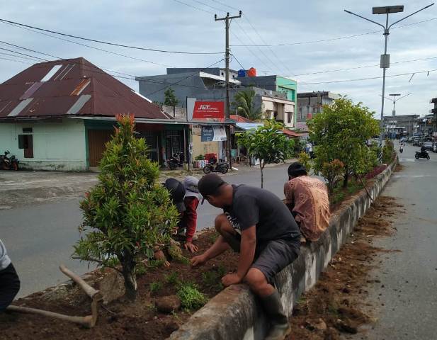 Gencarkan Penghijauan Kawasan Perkotaan