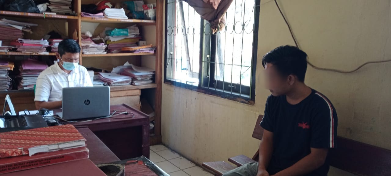 Rusak Jendela dan Curi Handphone, Pemuda Bertato Diamankan
