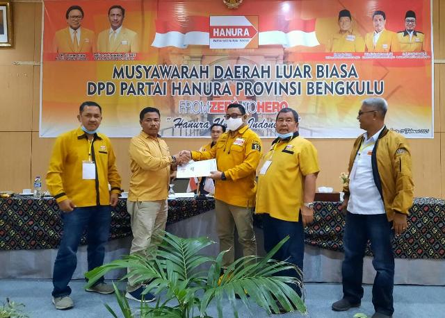 Usin Ketua DPD Hanura, DPRD Provinsi Ucapkan Selamat