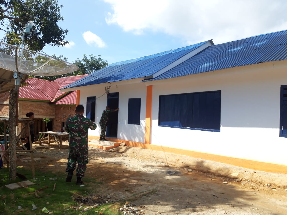 Sinergi Lanal Bengkulu-Pelindo Renovasi Rumah Pahlawan