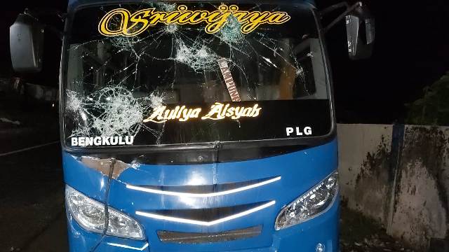 Bus Sriwijaya Diserang di Kaur