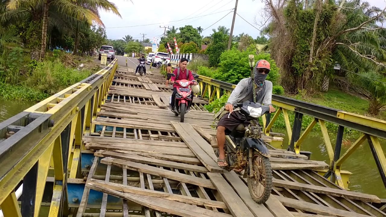 Jembatan Padang Serai Semakin Parah Lantaran Jalan Provinsi Rusak, Dewan Kota Cek Lokasi