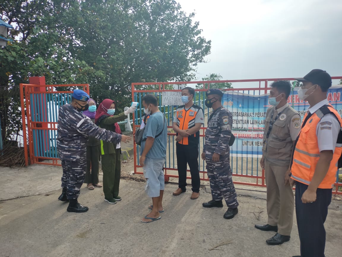 TNI Angkatan Laut Perketat Pengamanan Pintu Masuk Pelabuhan Pulau Baai