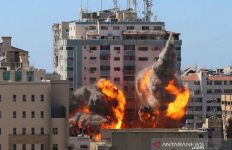 Israel Gempur Hamas, Kantor Associated Press dan Al Jazeera di Gaza Hancur