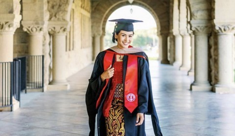 Maudy Ayunda Lulus S-2 Stanford University