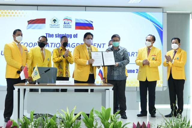 Partai Golkar-United Russia Party MoU Sepakati Dorong Penguatan Investasi