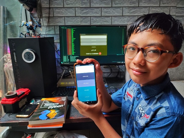 Bocah SD Asal Rejang Lebong Ini Mampu Ciptakan Aplikasi Kamus Bahasa Rejang