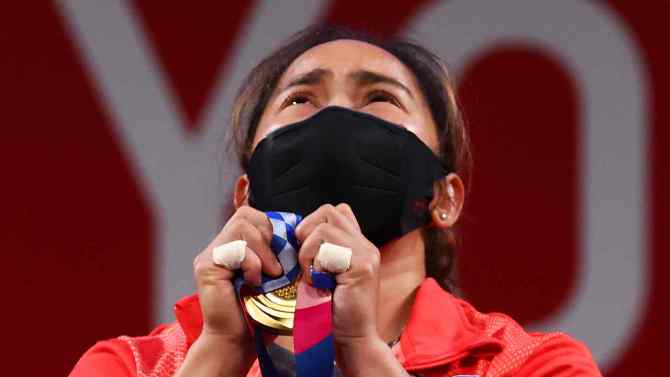 Filipina Raih Emas Olimpiade Setelah Nyaris Seabad Menunggu
