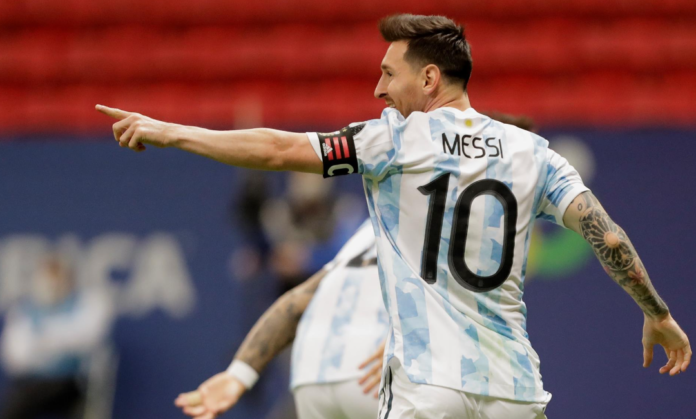 Messi “Restui” Benzema