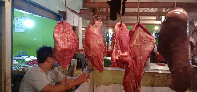 Hari Ini Daging Sapi Dijual Rp 150 Ribu/Kg