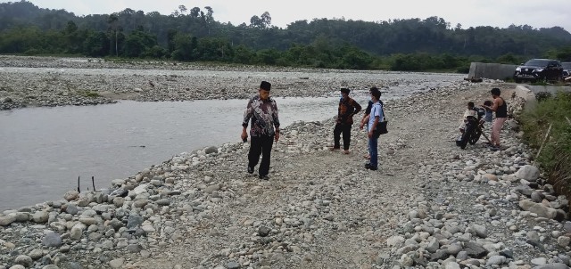 Jalan Provinsi Putus di Desa Ulak Agung Bakal Diperbaiki Pemkab