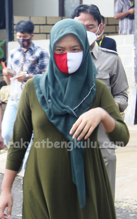 Terdakwa Pembunuh Anak Kandung Akan Dengarkan Kesaksian Suaminya di Persidangan